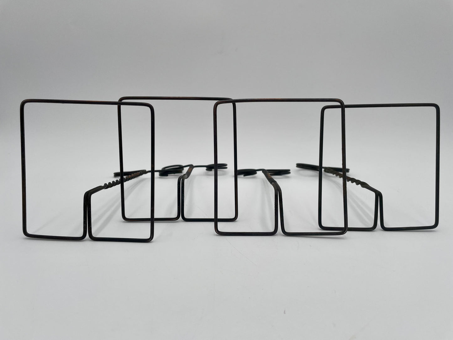 Lot of 4 Vintage Table Top Twisted Metal Wire Sign/Card Holders 8"
