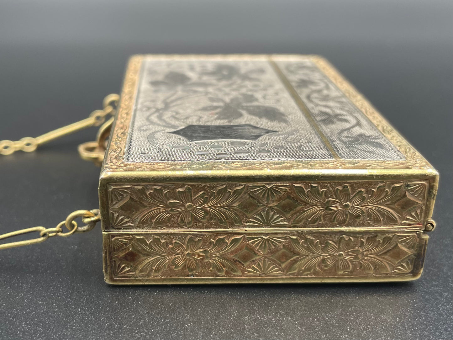 Art Nouveau Miniaudiere Pristine Antique Compact
Vanity Carryall Purse