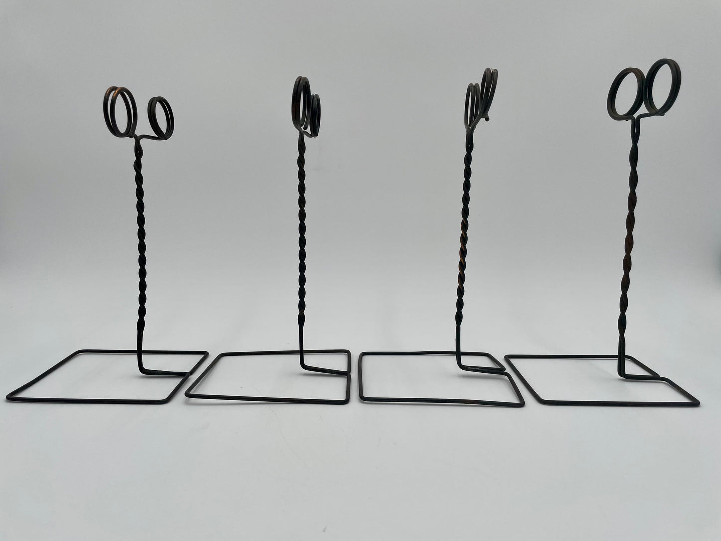 Lot of 4 Vintage Table Top Twisted Metal Wire Sign/Card Holders 8"