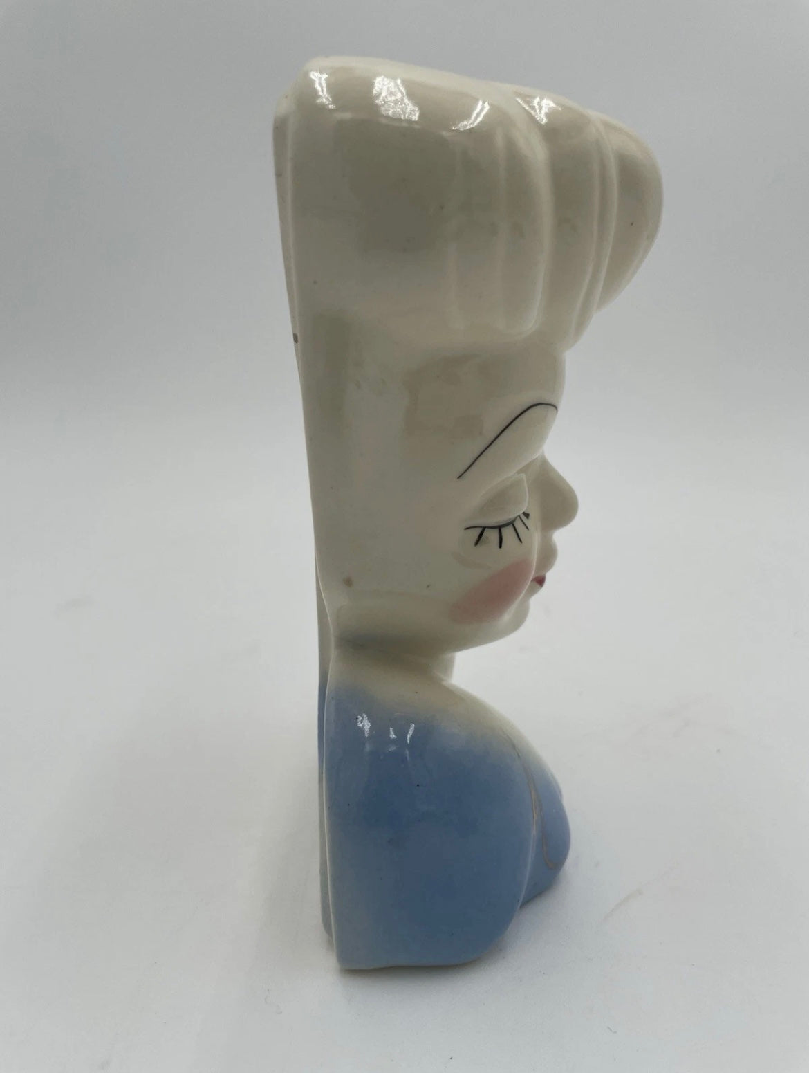 Vintage 6" Glamour Girl Head Vase Wall Pocket Blue & Gold Accent USA - Vintosh Vintage