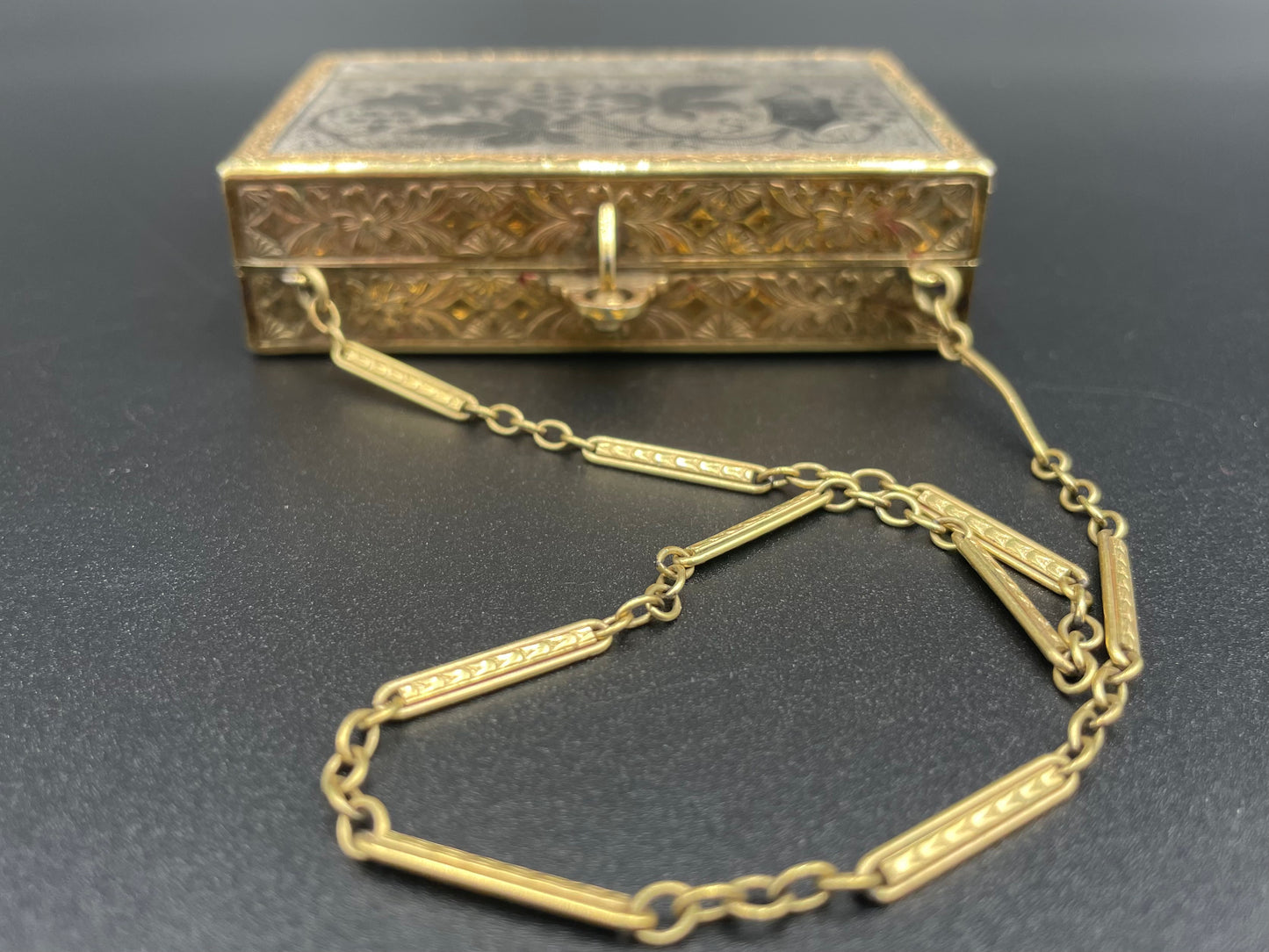 Art Nouveau Miniaudiere Pristine Antique Compact
Vanity Carryall Purse