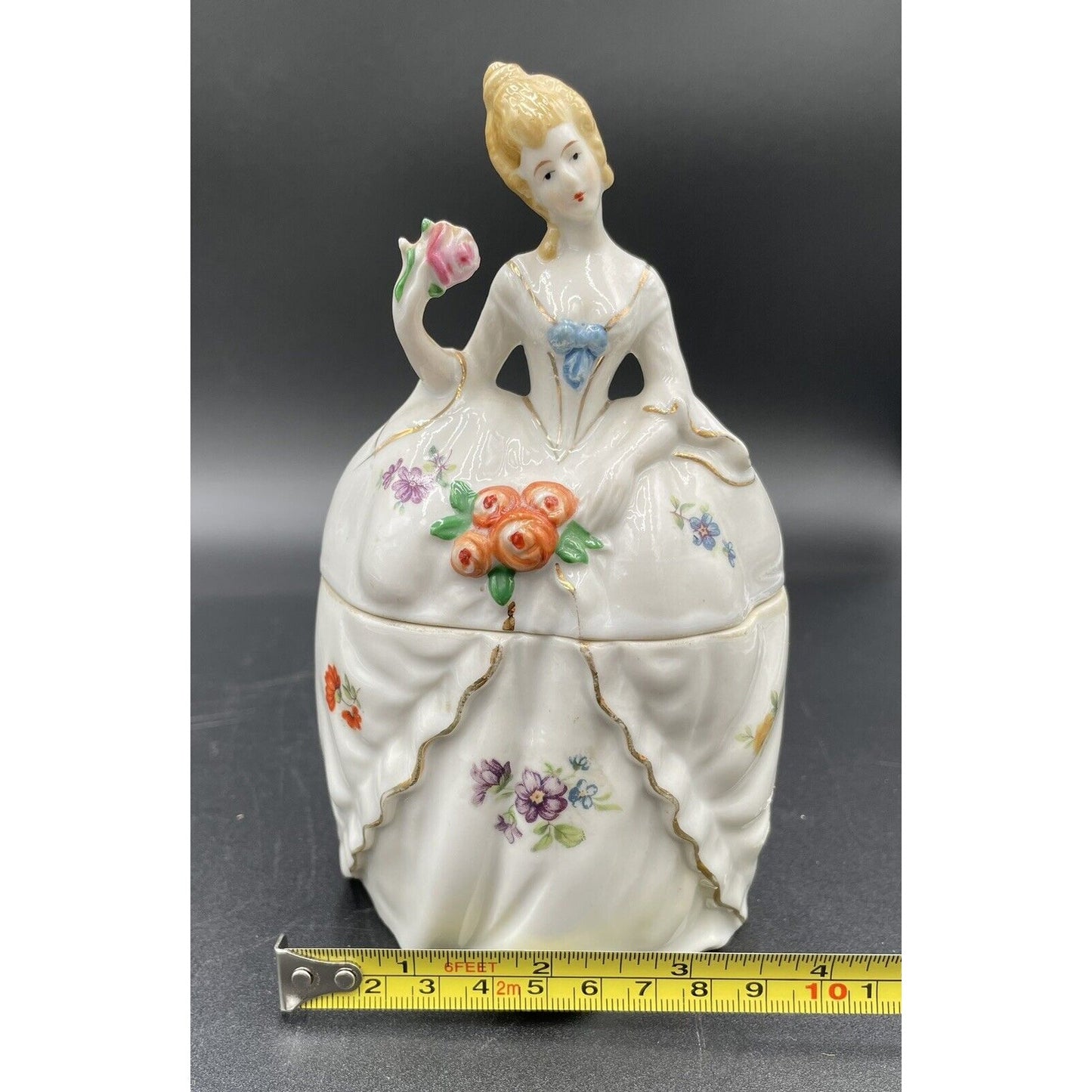 Vintage Dermay 5th Ave Victorian Woman Ceramic Powder Box Japan (B6) - Vintosh Vintage