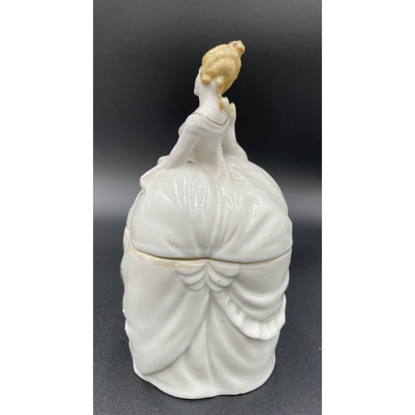 Vintage Dermay 5th Ave Victorian Woman Ceramic Powder Box Japan (B6) - Vintosh Vintage
