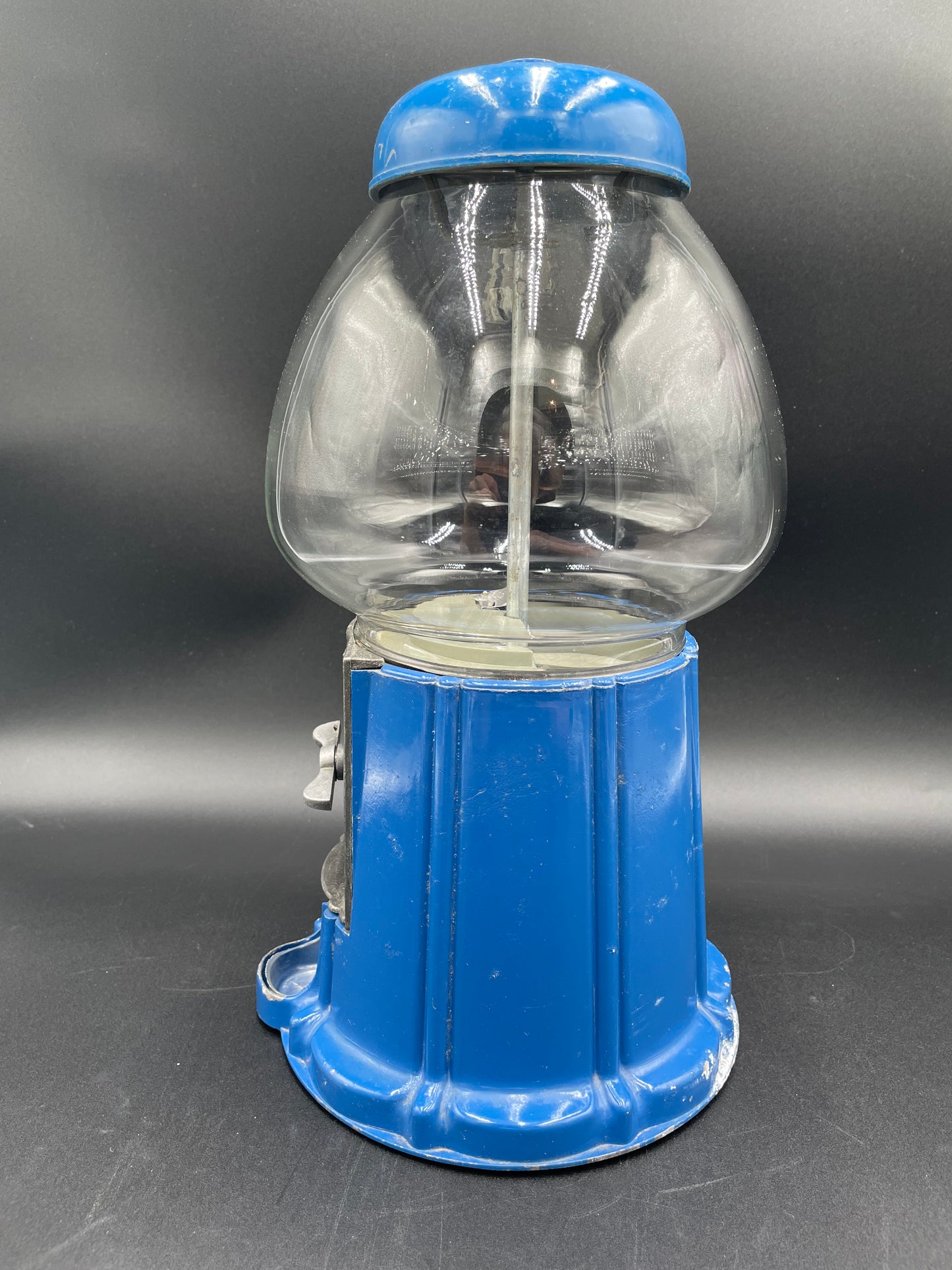 1980s Blue Gumball Machine with Glass Globe Made in Taiwan Untested