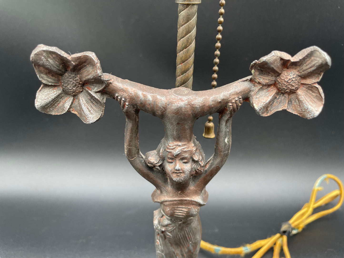Antique Art Nouveau Figural 13" Table Lamp W/Pull Chain - Works