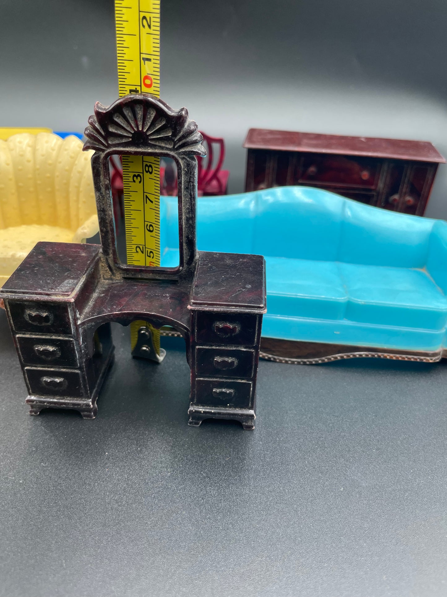 1950s Renwal & Plasco Dollhouse Furniture 13 Items