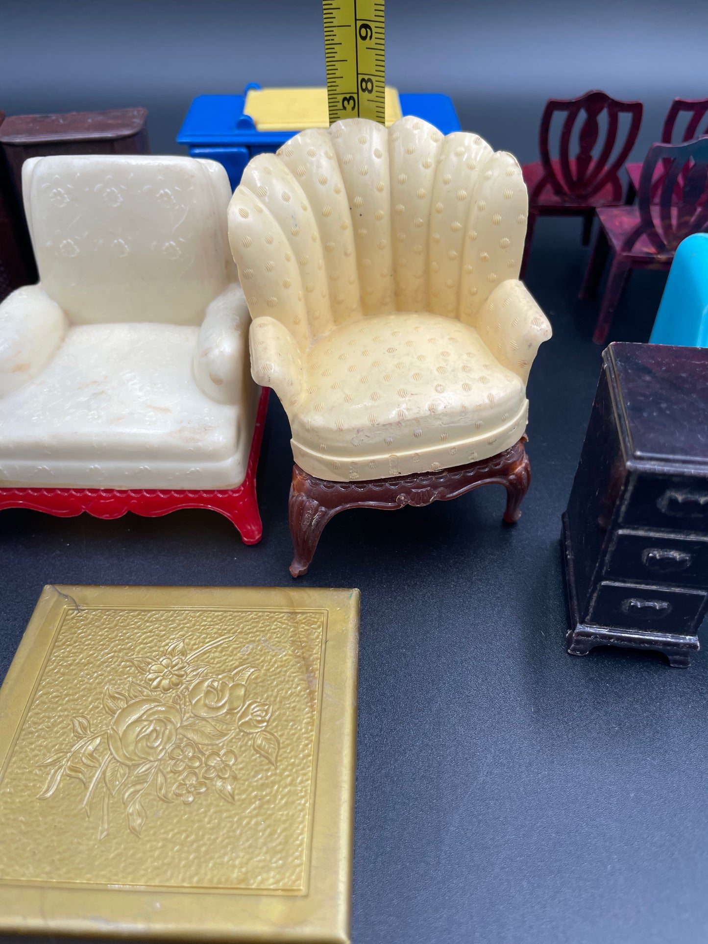 1950s Renwal & Plasco Dollhouse Furniture 13 Items