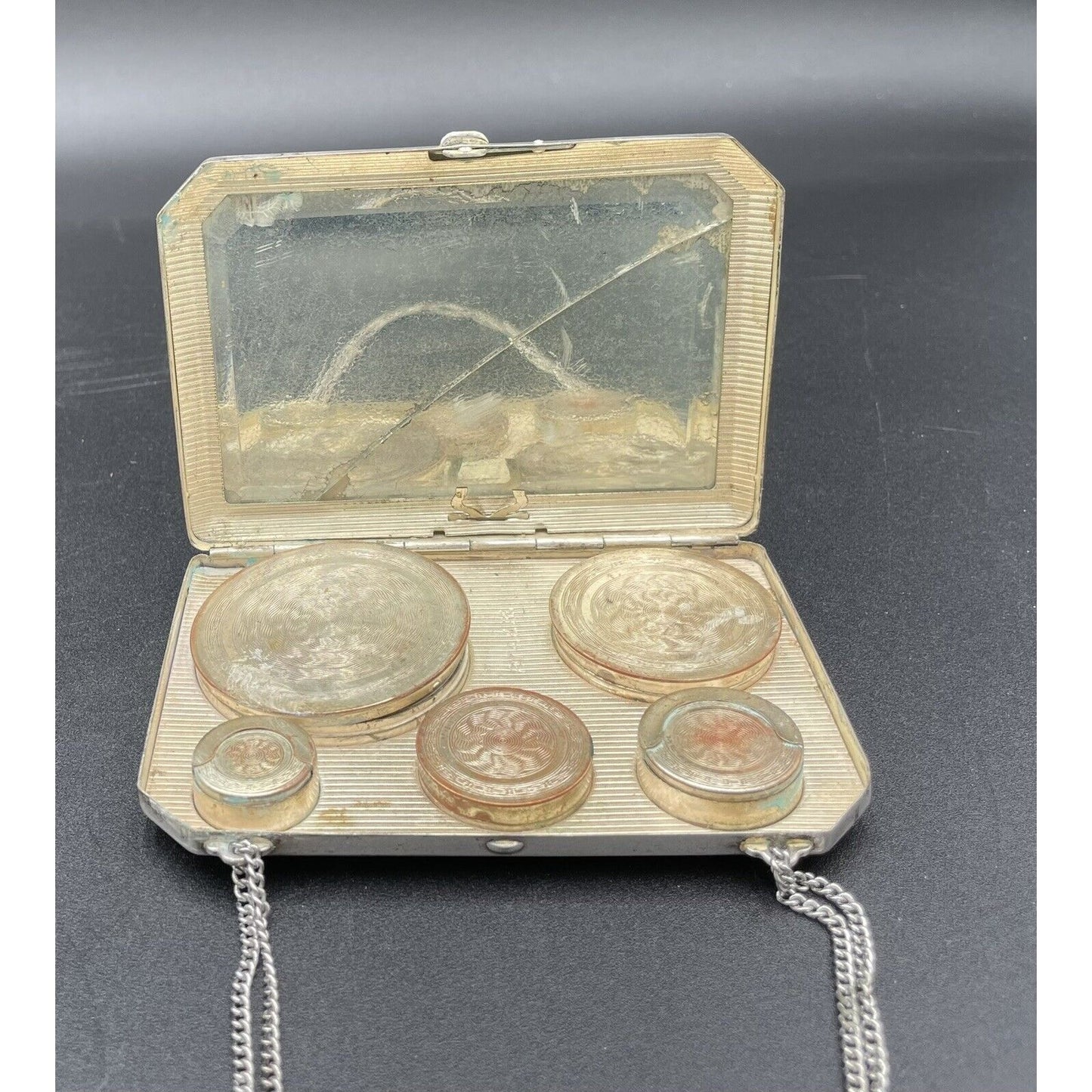 1920s Art Deco Silvertone Metal Makeup & Coin Purse (B6) - Vintosh Vintage