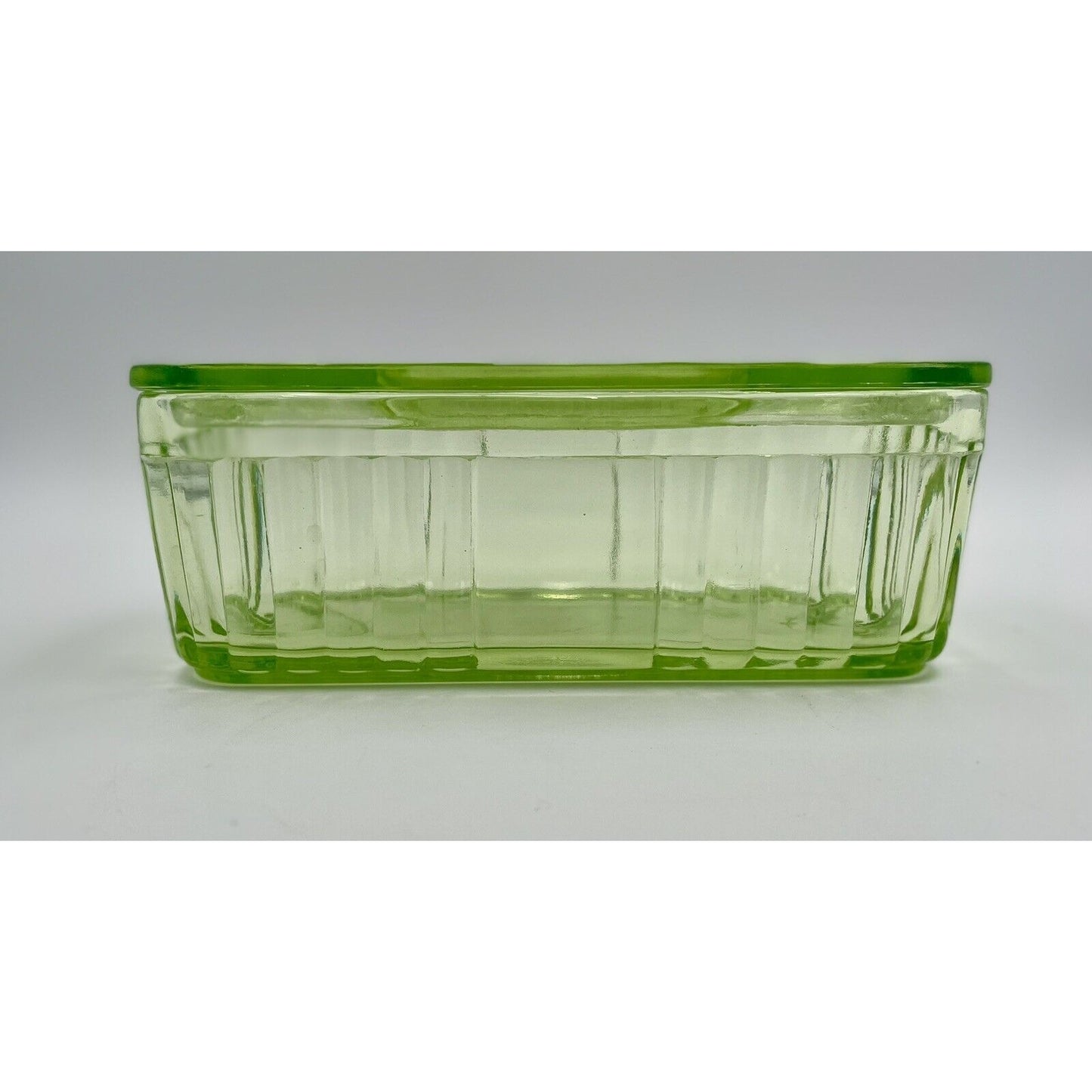 1930s Uranium Ribbed Glass Refrigerator Dish with Lid - Vintosh Vintage
