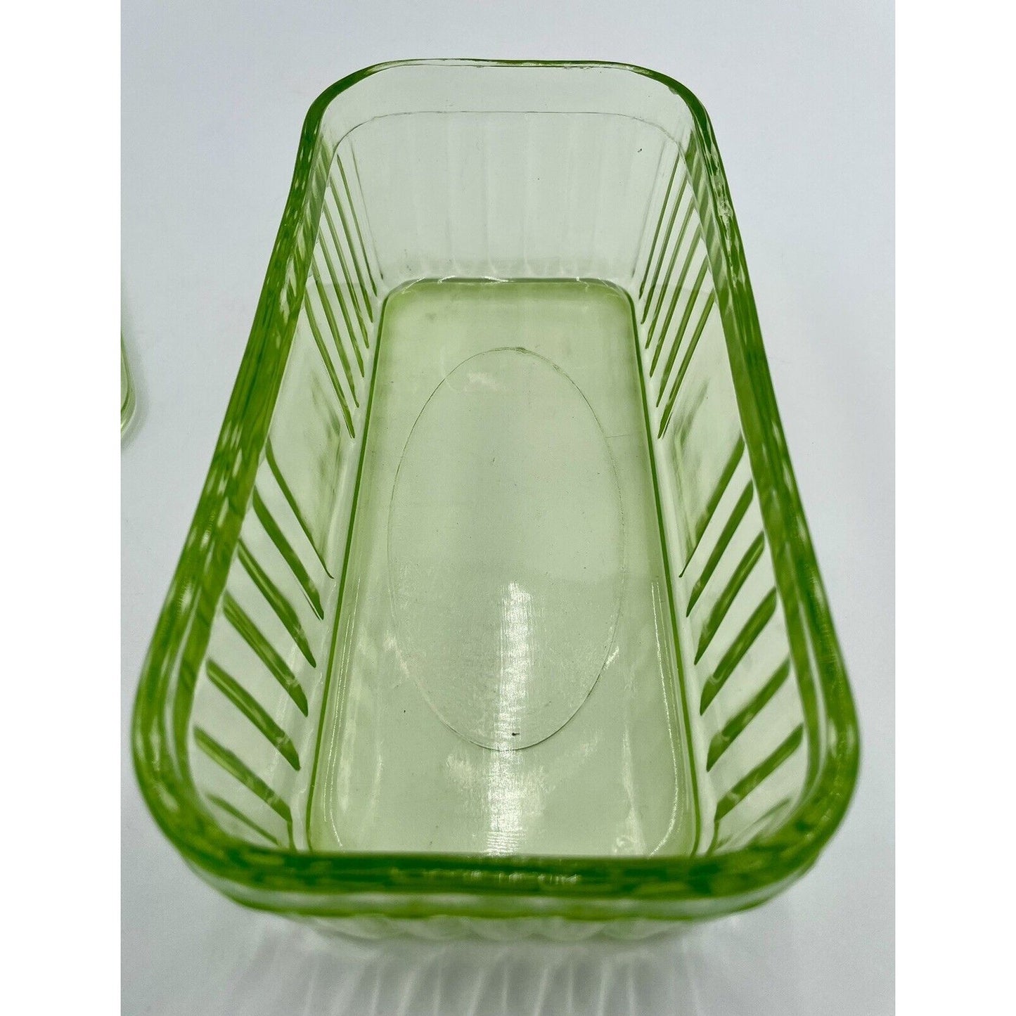 1930s Uranium Ribbed Glass Refrigerator Dish with Lid - Vintosh Vintage