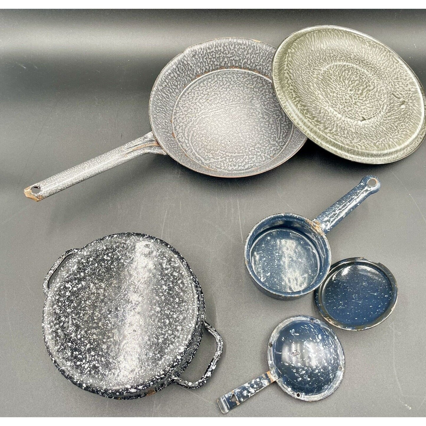Six Piece Vintage Enameled Cookware (A3) - Vintosh Vintage