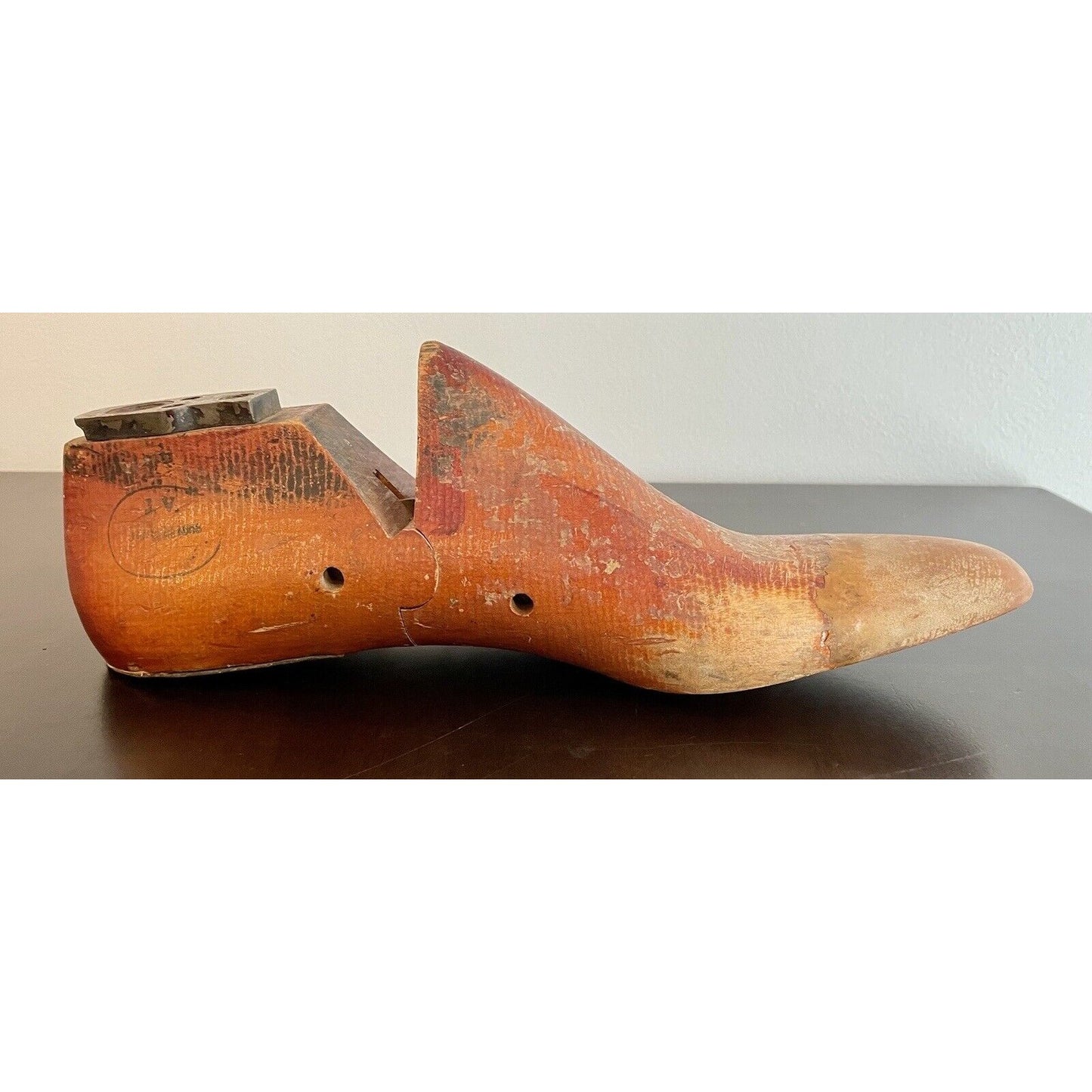 1968 J.V. Wooden Shoe Last Form Size 8 1/2 D (C3) - Vintosh Vintage