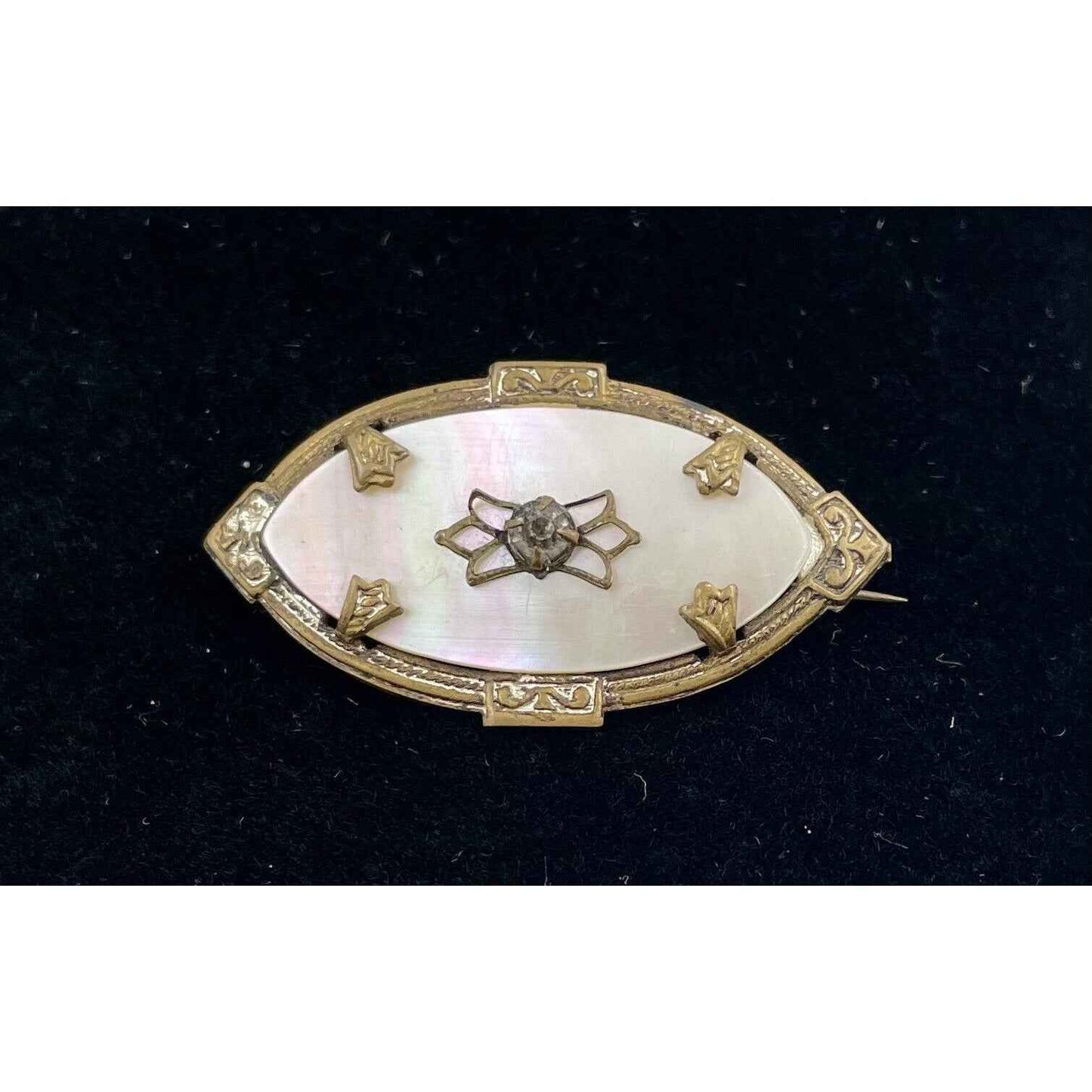 VICTORIAN ANTIQUE MOTHER OF PEARL BROOCH PIN (A1)