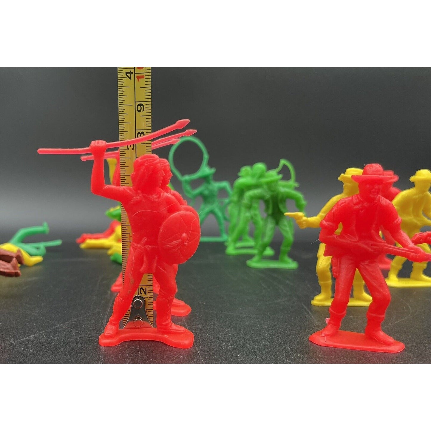 Vintage LOT of 24 Cowboys & Indians Plastic Figures Tim Mee Toys (B5) - Vintosh Vintage