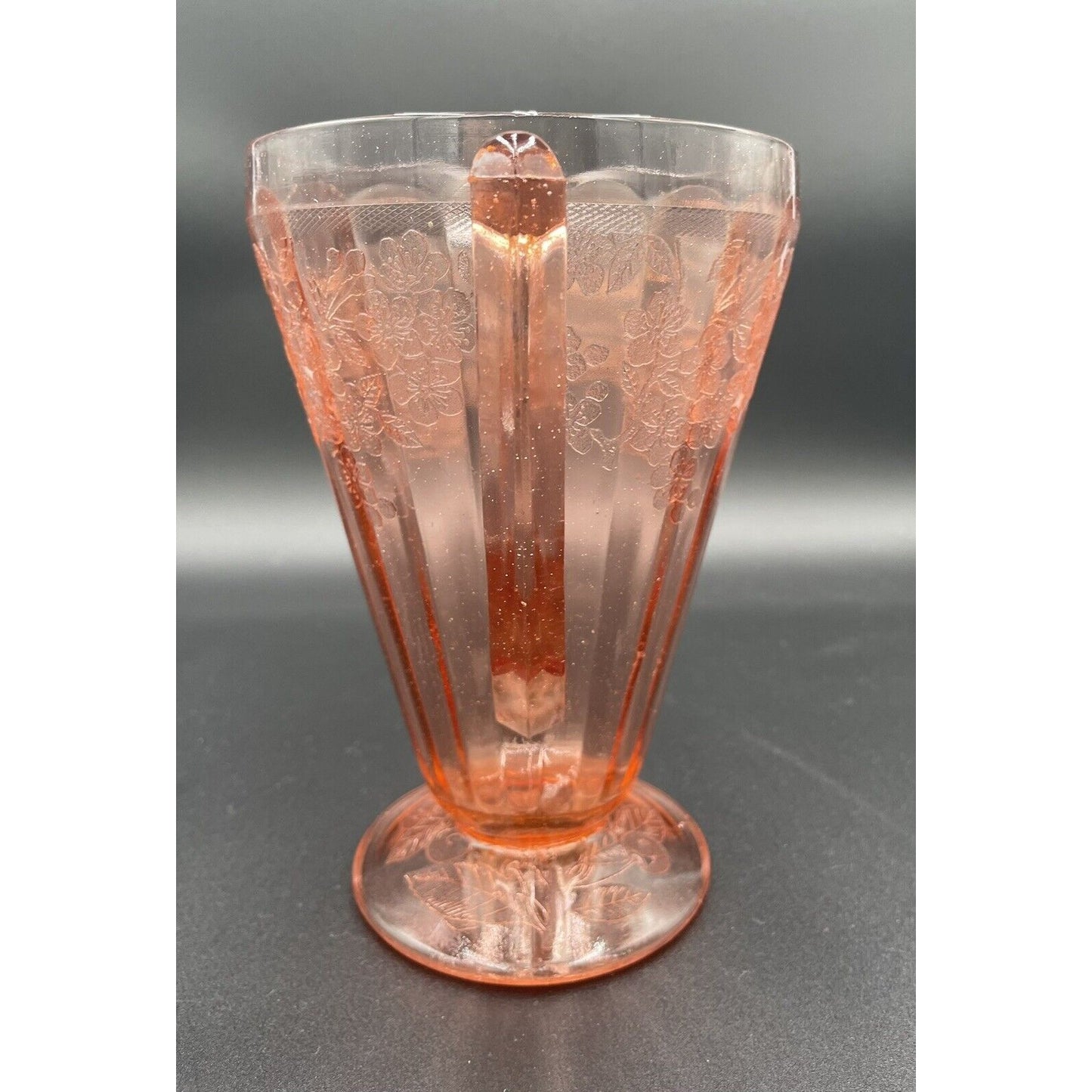 1930s Jeannette Cherry Blossom Pink Depression Glass 36 Oz Pitcher (D7) - Vintosh Vintage