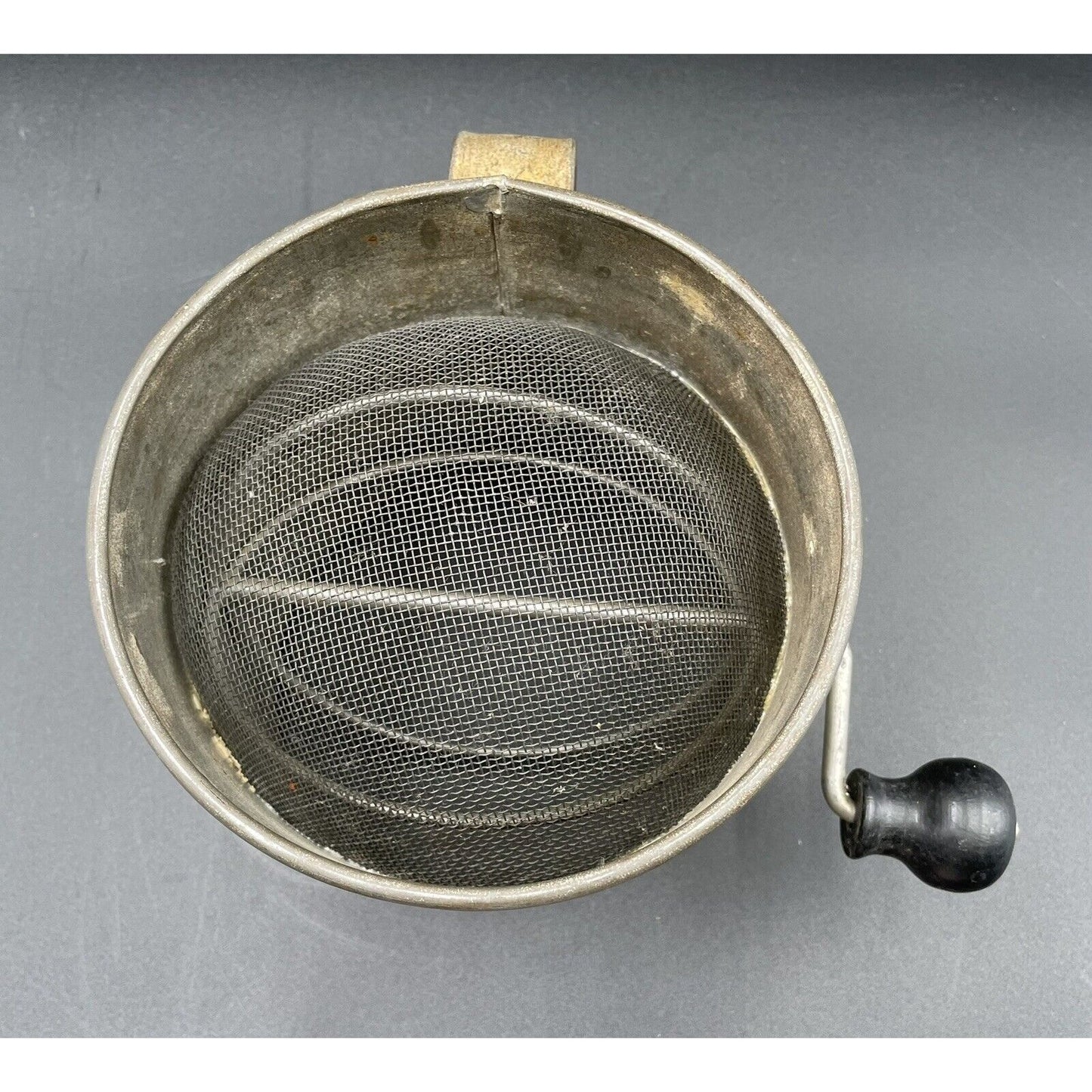 Oversized Vintage Flour Sifter with Black Wooden Turn Handle (B4) - Vintosh Vintage