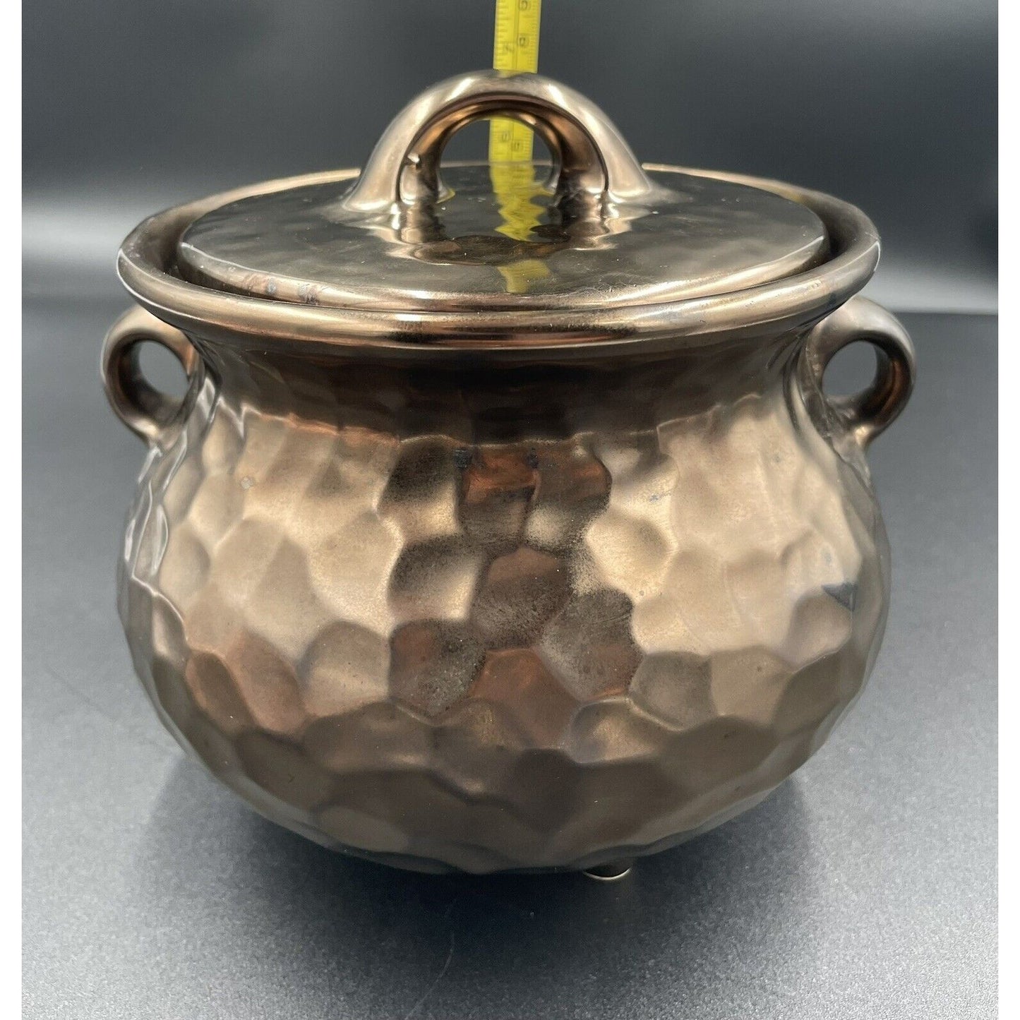 Vintage McCoy 7531 Bean Pot Cauldron Bronze Hammered Stoneware (C6) - Vintosh Vintage