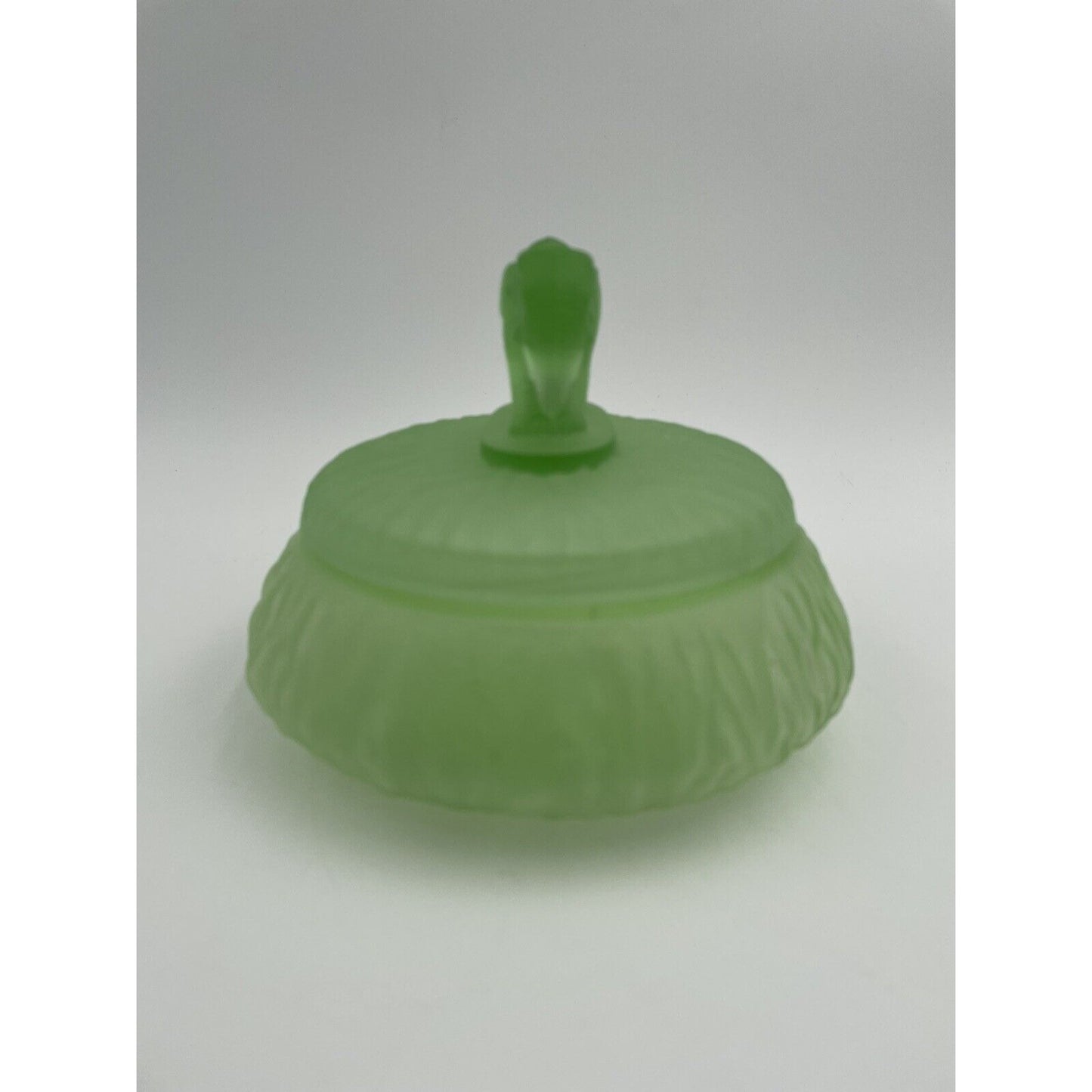 Vintage LE SMITH Green Satin Elephant Powder Jar UV Reactive (B6) - Vintosh Vintage