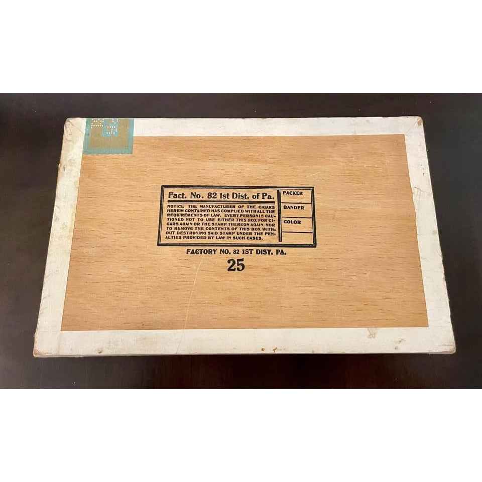 Vintage Truly Different 5 Cents Red Dot Wood Box (C2)