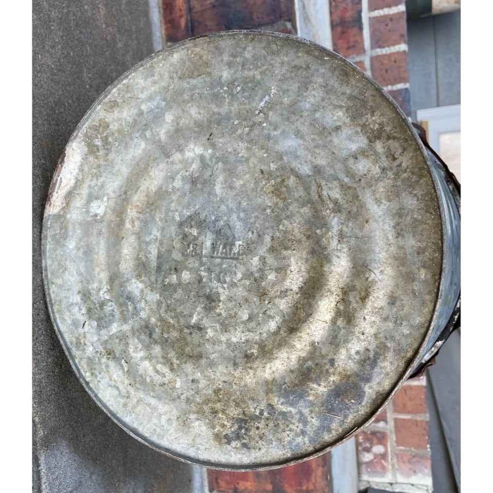 Vintage Wanda Grease Bucket with Metal Handle