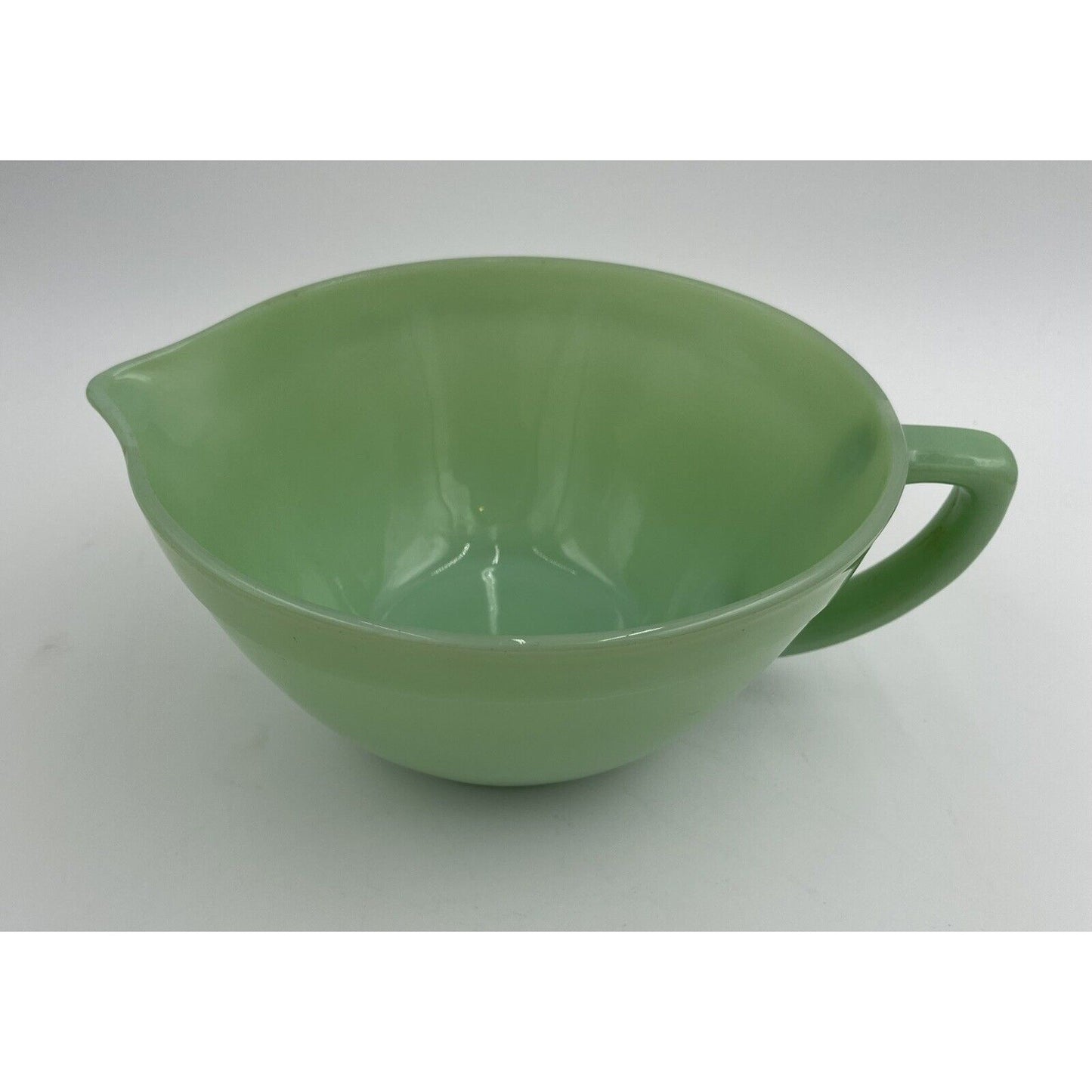 1950s Fire King Jadeite Green Glass Banded Batter Mixing Bowl Spout & Handle C1 - Vintosh Vintage