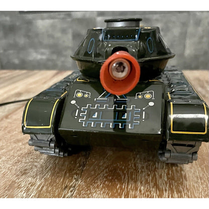 Vintage Japan "MODERN TOYS" Battery Operated Tin Toy Military Tank M-71 (B3) - Vintosh Vintage