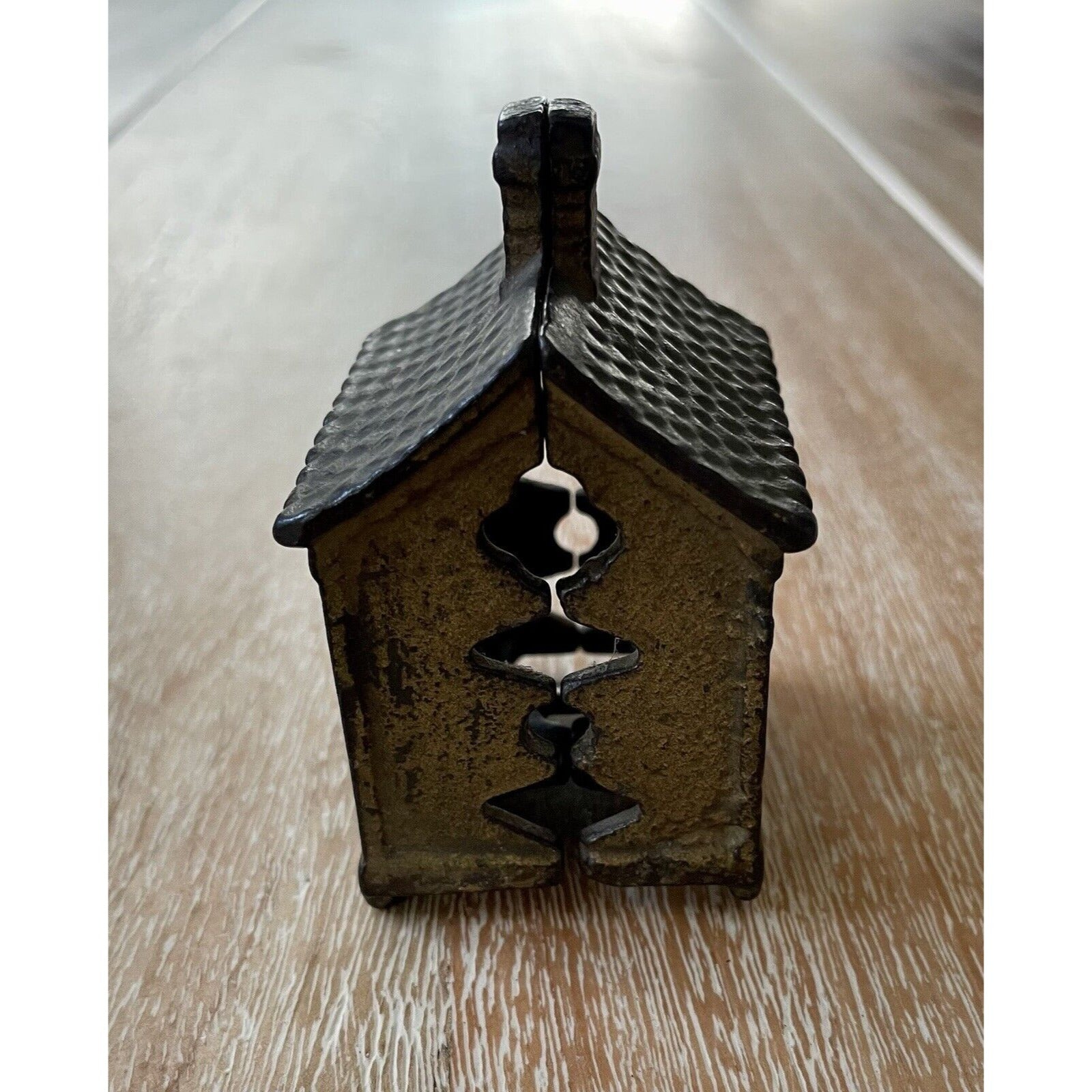 Antique Miniature Cast Iron House w/ Chimney Still Bank (B4) - Vintosh Vintage