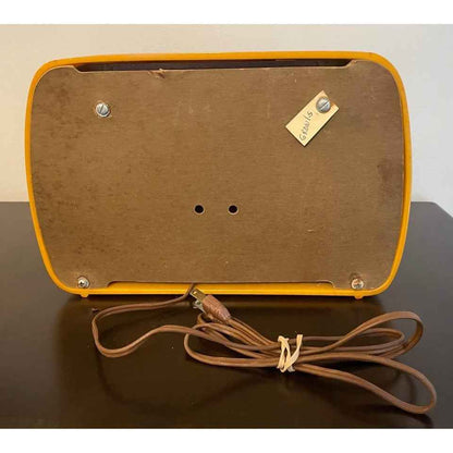 Catalin 1946 Sentinel Model 284-N1 Radio