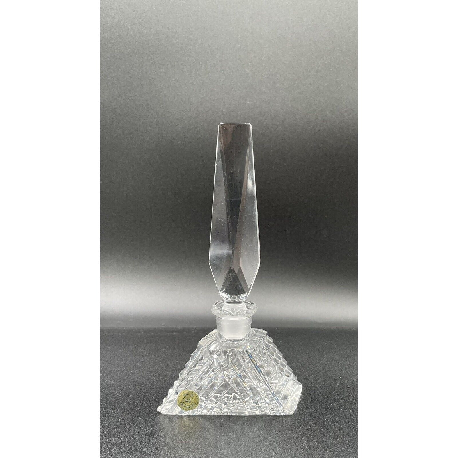 Vintage Hand Cut Lead Crystal Perfume Bottle - Czech Republic (C6) - Vintosh Vintage
