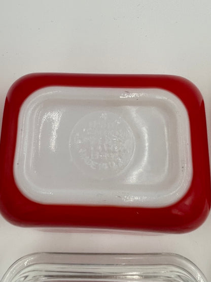 Vintage Pyrex Refrigerator Dish Small Red Rectangular 501-B with Lids Set/3 - Vintosh Vintage