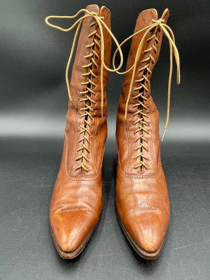 Antique Ladies Victorian Shoes Brown Leather High-Top Lace Up 2" Heels