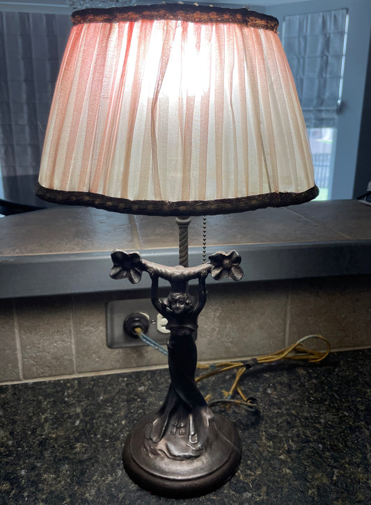 Antique Art Nouveau Figural 13" Table Lamp W/Pull Chain - Works