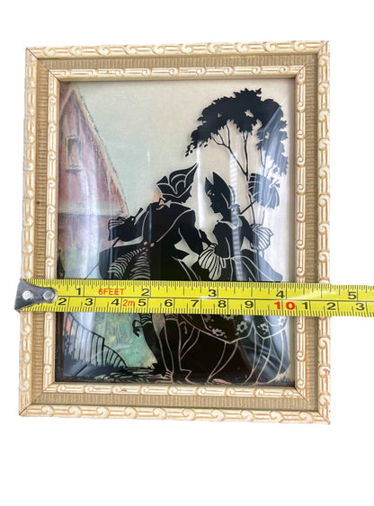 1940s Silhouette Reverse Painted on
Convex Glass Colonial Couple Picture - Vintosh Vintage