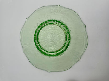 Rare 1937 Lancaster
Elegant Depression
Glass Sphinx Centerpiece Bowl Uranium - Vintosh Vintage