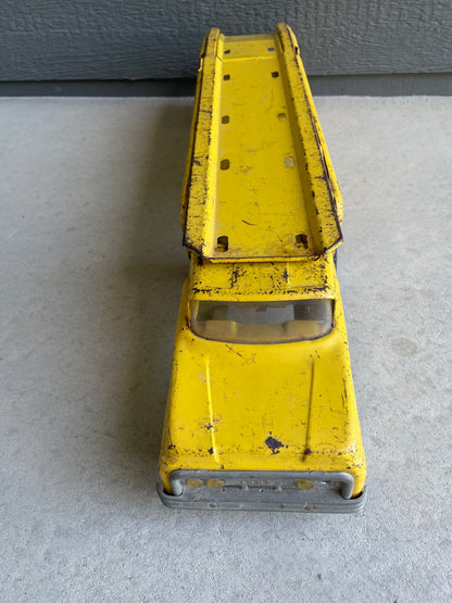 1960s Tonka Car
Carrier 840 Yellow
Truck Pressed Steel
Toy