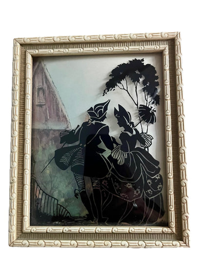 1940s Silhouette Reverse Painted on
Convex Glass Colonial Couple Picture - Vintosh Vintage