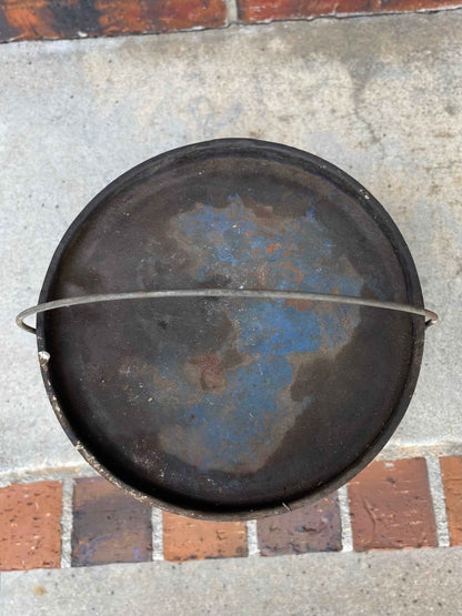 Rare Antique Wings Grease Can w/ Handle Security Oil Company
Wichita Kansas 10lbs