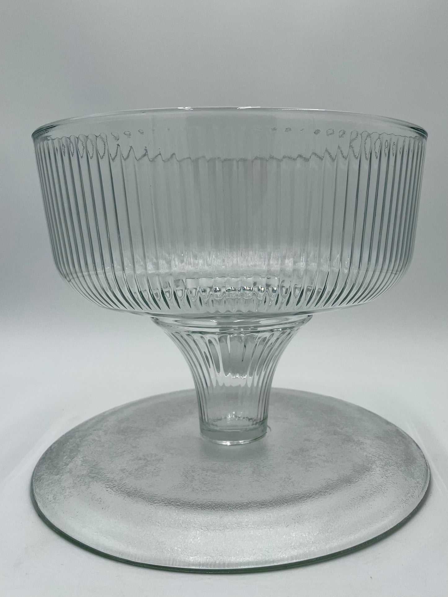 Vintage Anchor Hocking Monaco Ribbed Glass 11" Cake Stand w/ Dome