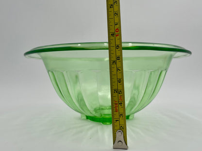1930s Hazel Atlas Ribbed Uranium Glass 8.5" Footed Mixing Bowl W/Edge (D1) - Vintosh Vintage