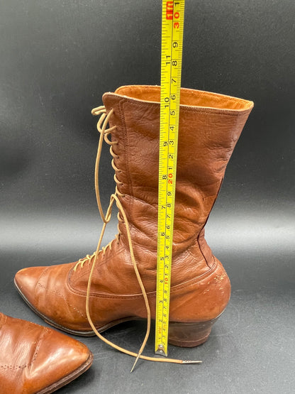 Antique Ladies Victorian Shoes Brown Leather High-Top Lace Up 2" Heels