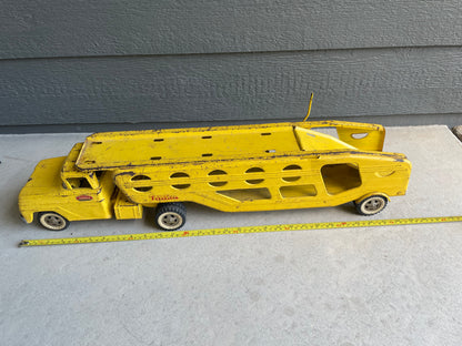 1960s Tonka Car
Carrier 840 Yellow
Truck Pressed Steel
Toy