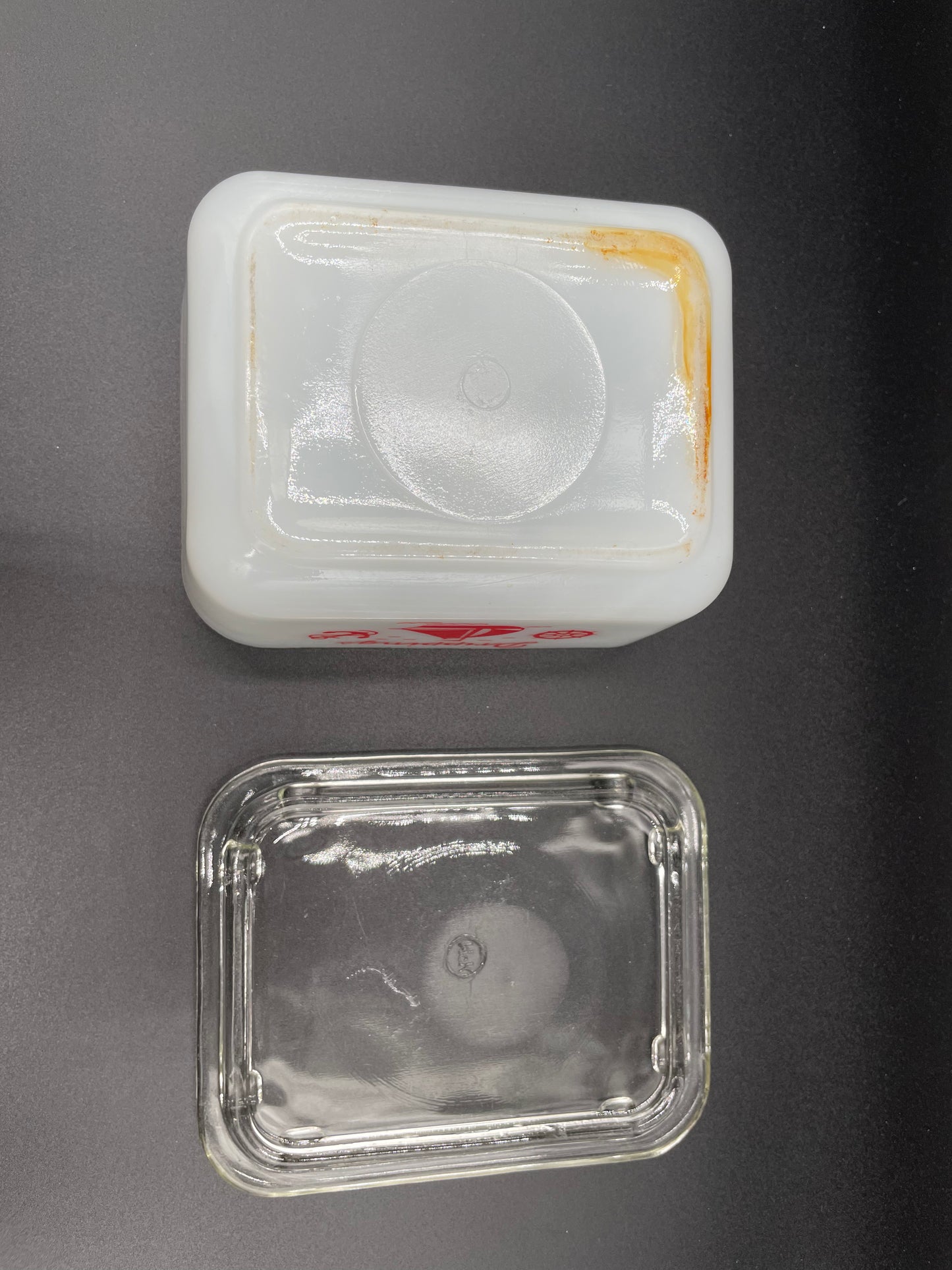 Vintage McKee White Red Ships Small Rectangular 4" x 5"
Drippings Jar with Clear Glass Lid