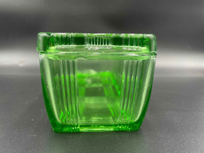 Vintage Hazel Atlas Green Criss Cross Uranium Refrigerator Dish w/Lid