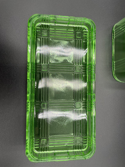Vintage Hazel Atlas Green Criss Cross Uranium Refrigerator Dish w/Lid