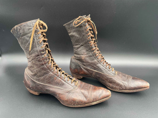 Antique Victorian Women's Lace up Boots Shoes Braifsch's Wichita
Kansas