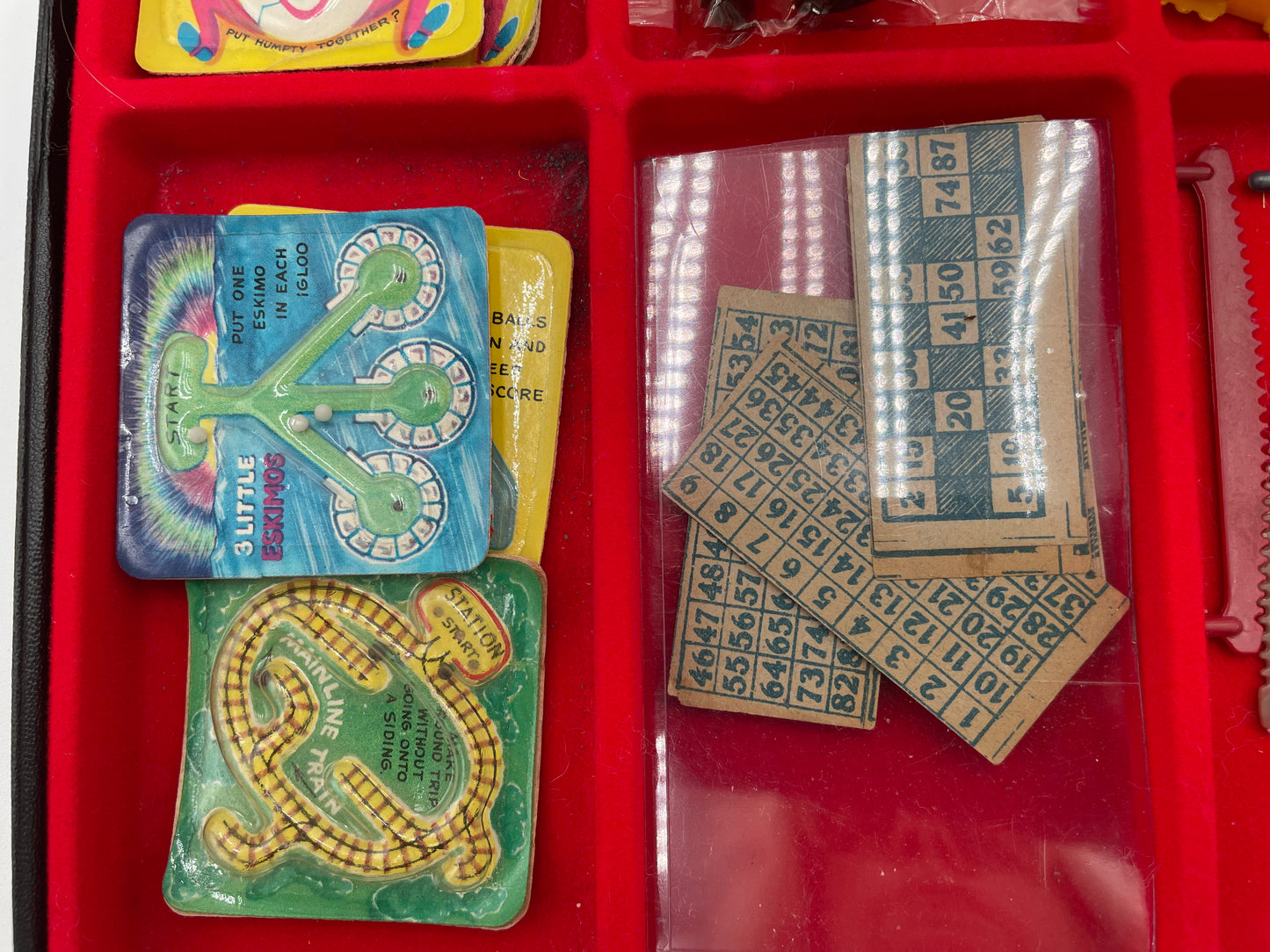 1960s Gumball Machine & Cracker Jacks Prizes in 12 Panel Display Case 45+ Collectible Trinkets