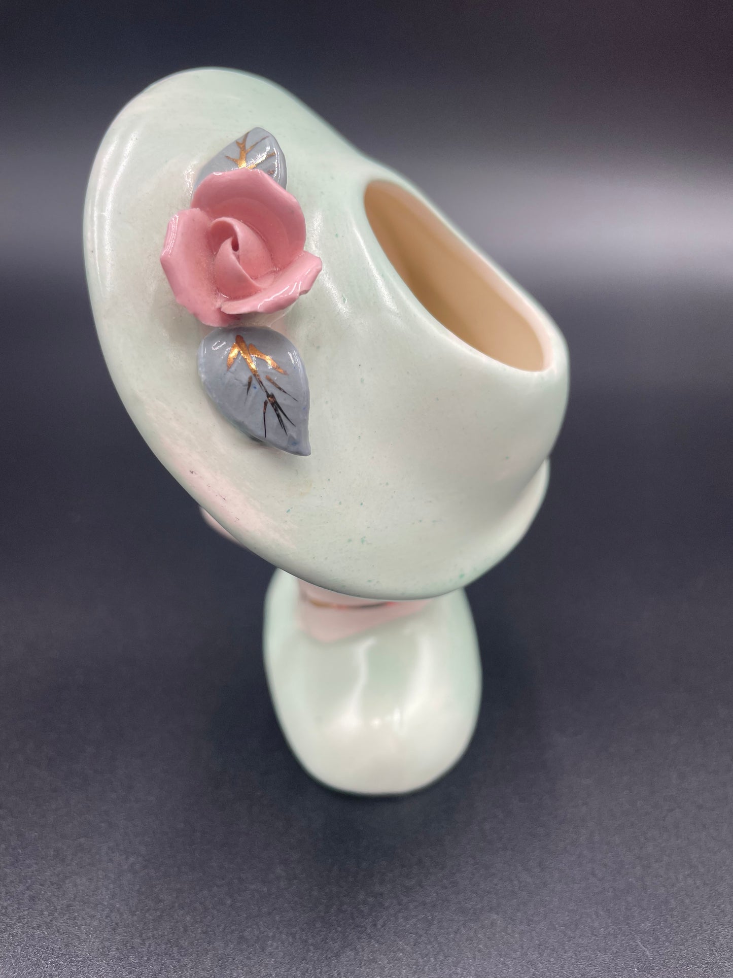 1950s Glamour Girl
Head Vase Green Dress & Hat Gold Lashes
Accent Red Lips 4"