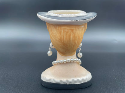 1950s Mini Lady Head Vase Pearl Necklace & Earrings Black Dress
& Hat Red Lips