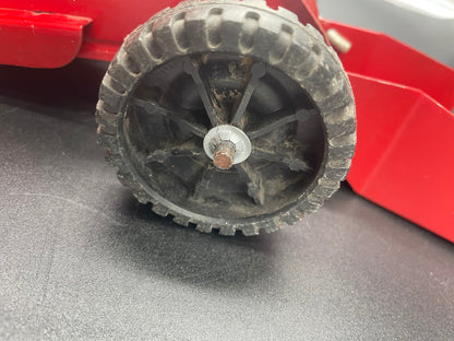 Vintage Tonka Red Pressed Steel Sand
Loader Toy Made in
USA