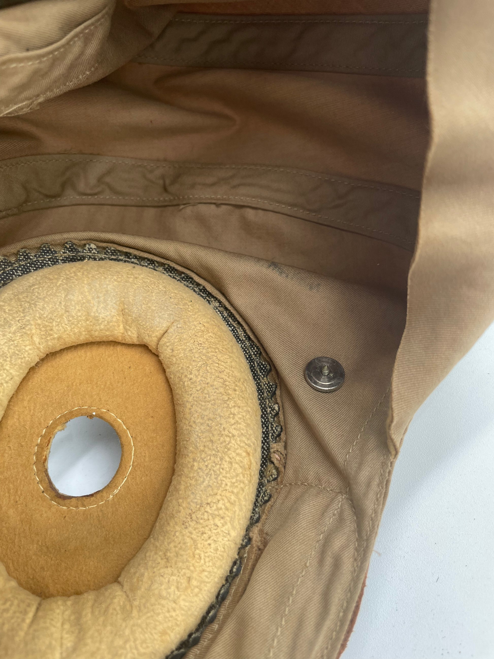WWII USAAF AN-H-15
Summer Flight Helmet & 1943 Leather Flying
Goggles - Vintosh Vintage
